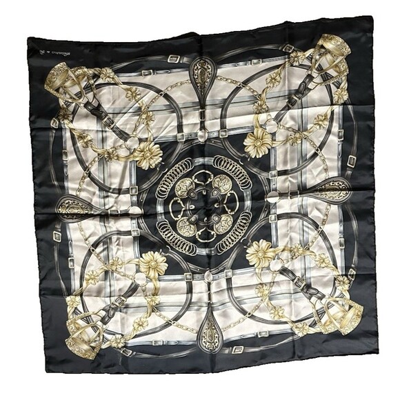 Jialin Lee Scarf ter de caractere Square 34 inch - Picture 2 of 6